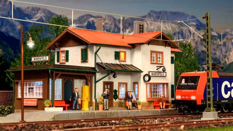 KIBRI 39496 — Вокзал «Maienfeld» (с комплектом светодиодного освещения), 1:87